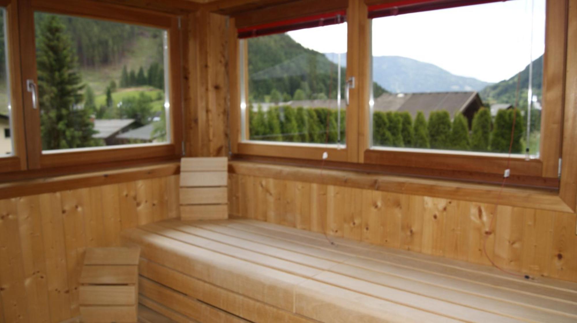 Hotel Sonnenheim Бад Кляйнкирххайм Экстерьер фото