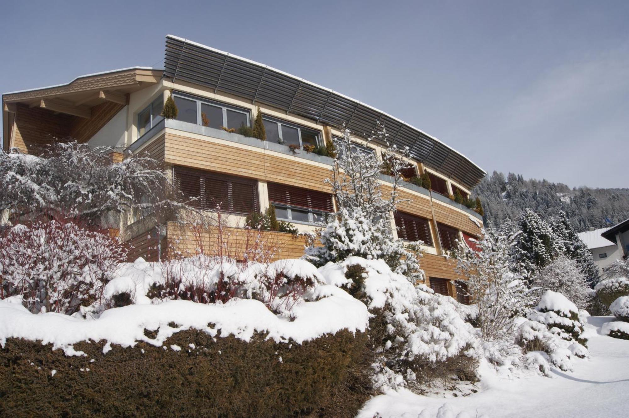 Hotel Sonnenheim Бад Кляйнкирххайм Экстерьер фото